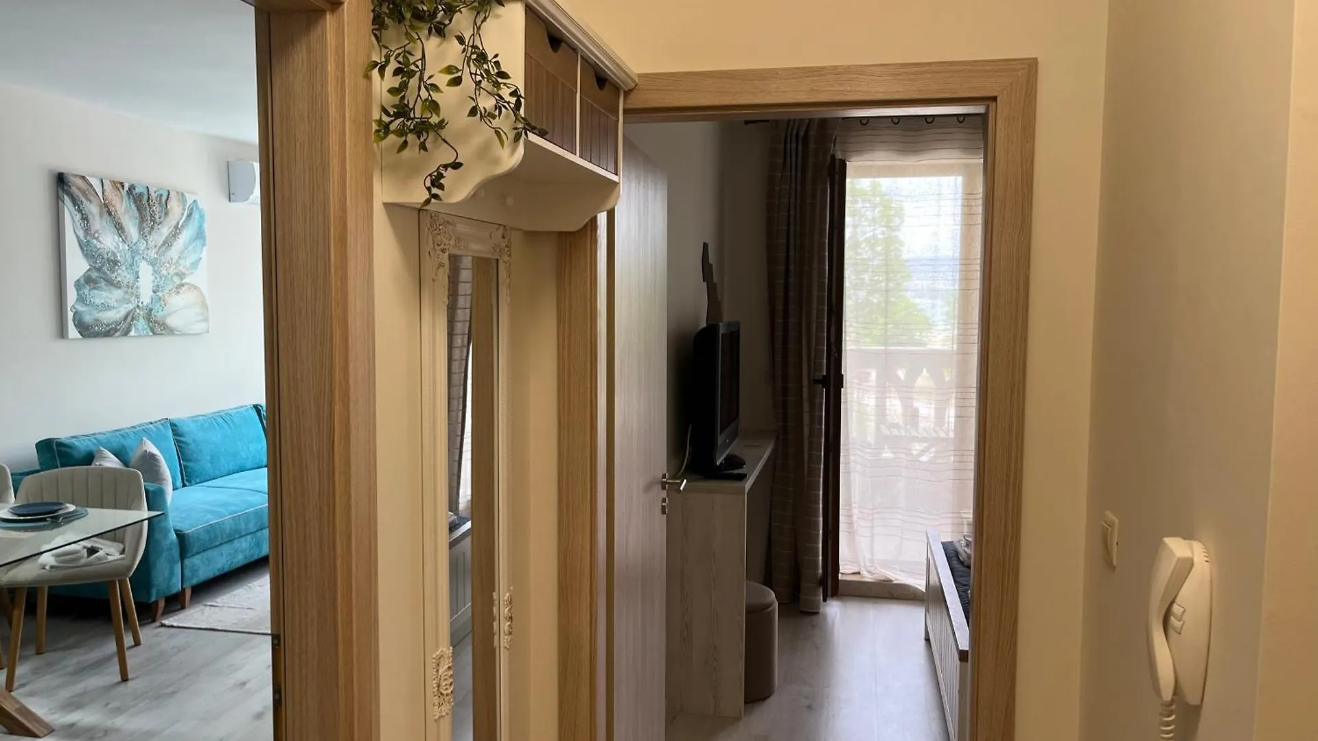 Elizi Summer House In Varna South Bay Beach Apartment
